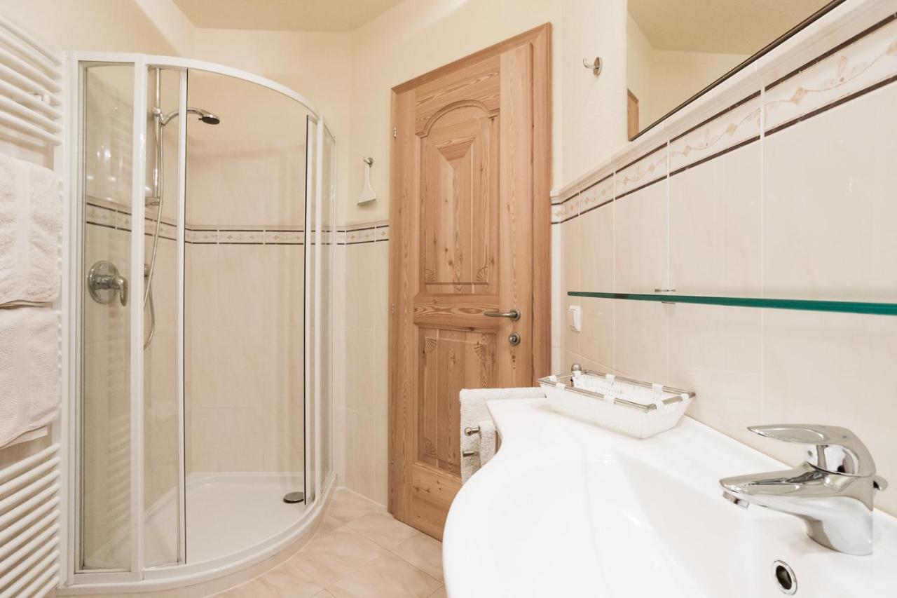 Leishof Apartment Villandro Bagian luar foto